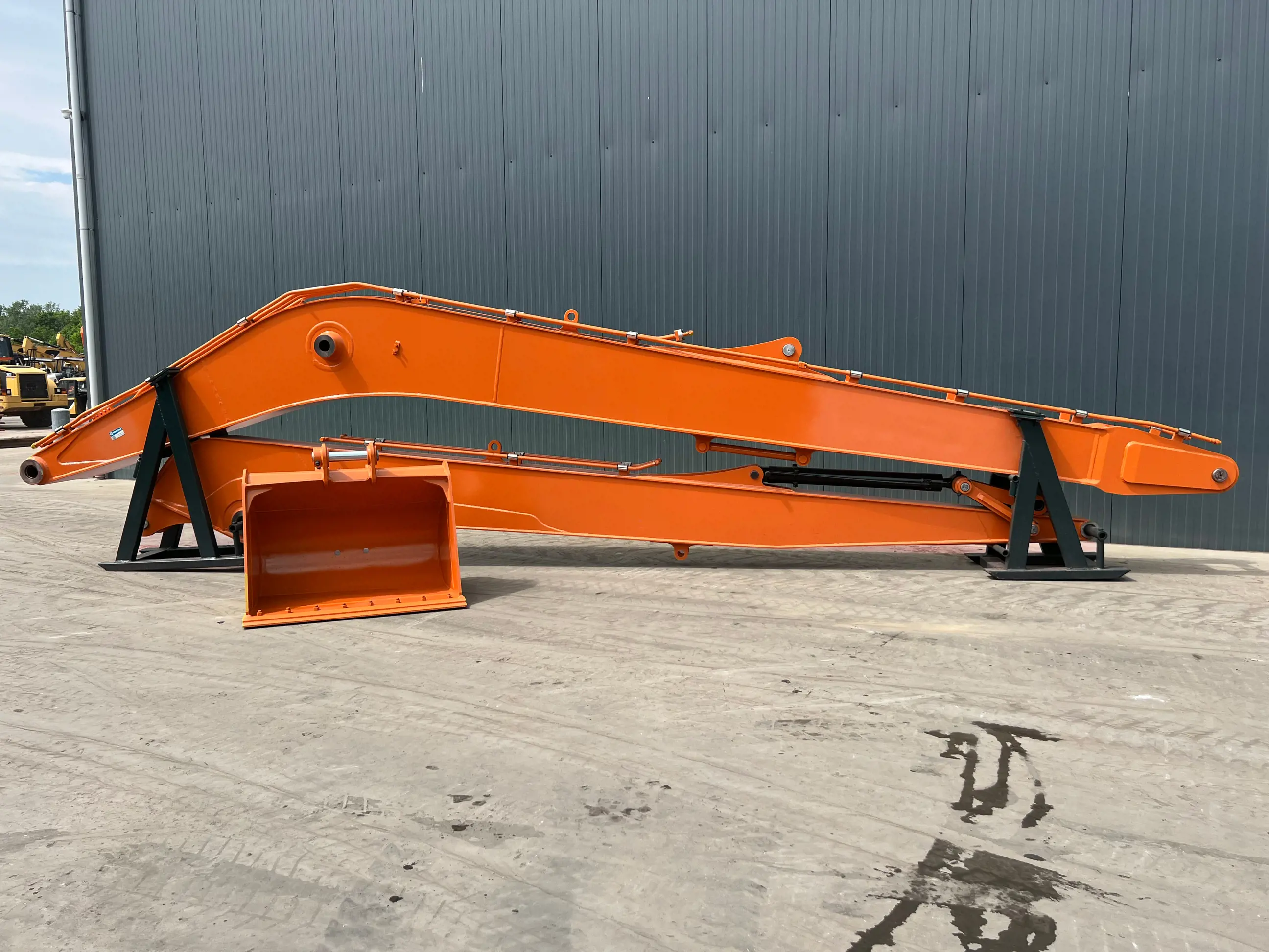 Hitachi ZX200 18m Set – #904876 – Smitma